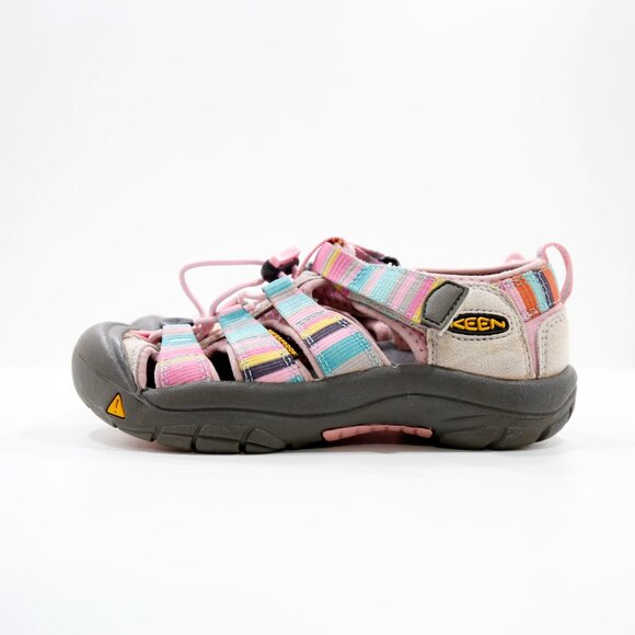 Keen Newport H2 Pink Striped Waterproof Fisherman Sandals - Girls' 1 - Picture 1 of 7